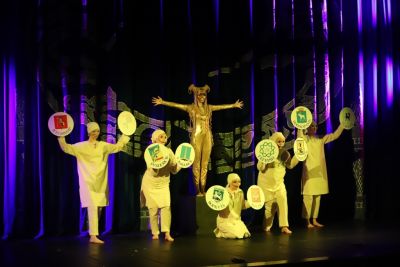 Чисталевцы приняли участие в открытии фестиваля театров кукол «В гостях у Мойдыся»