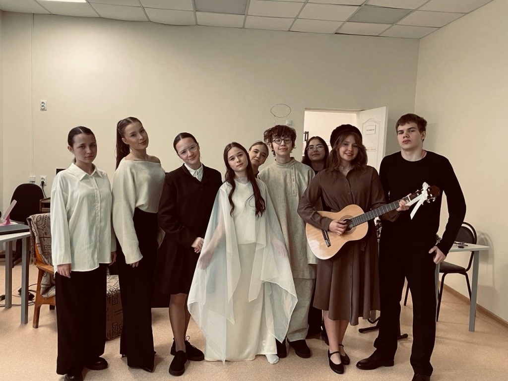 Studenty_1_SKD.jpg Studenty_1_SKD.jpg