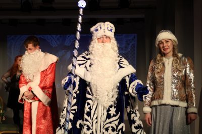 Под Новый Год... Под Новый Год...