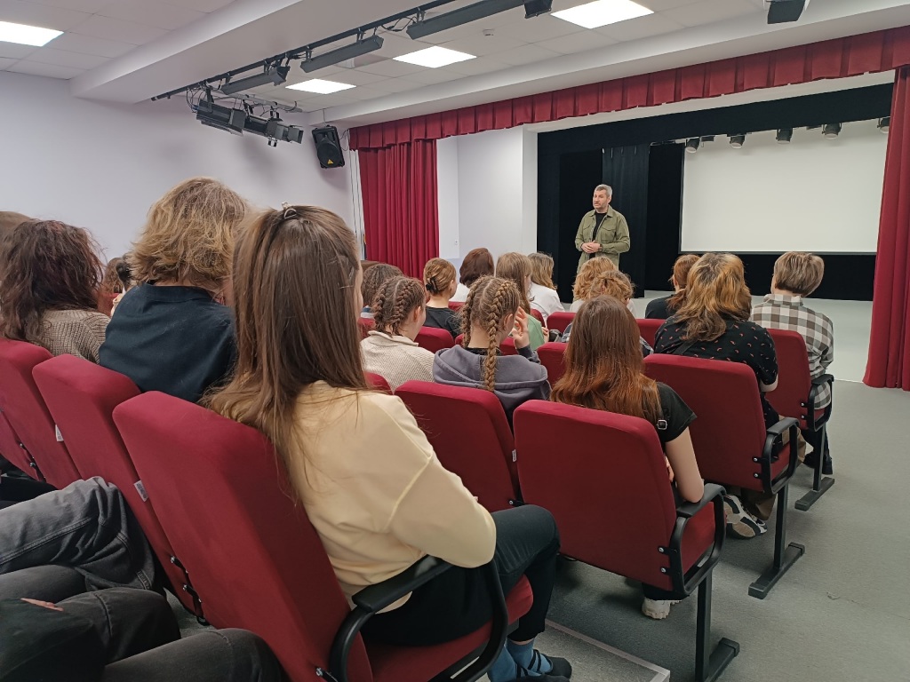 Konovalov_L.V..jpg Konovalov_L.V..jpg