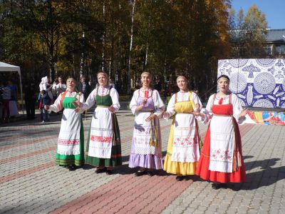 Студенты колледжа были замечены на "Воскресной мозаике"
