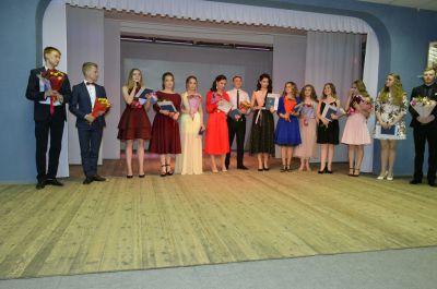 Вручение дипломов выпускникам колледжа 