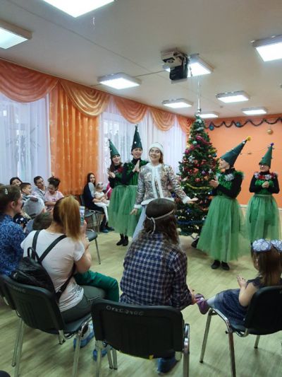 Студенты открыли Декаду Добра и Чудес