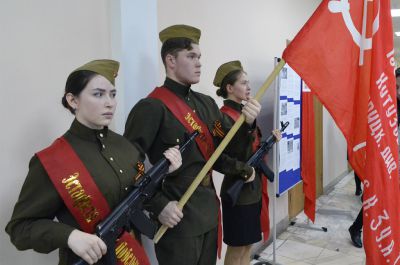 Колледж культуры принял Знамя Победы